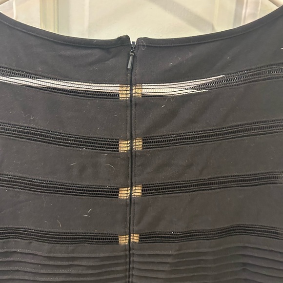 Tadashi Soji gorgeous black sleeveless dress size medium - Picture 6 of 10